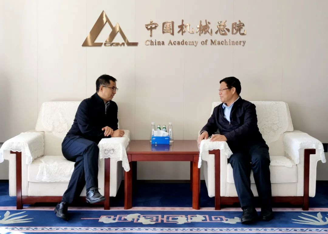 王德成會(huì )見(jiàn)東方電氣集團黨組成員、副總經(jīng)理孫國君一行